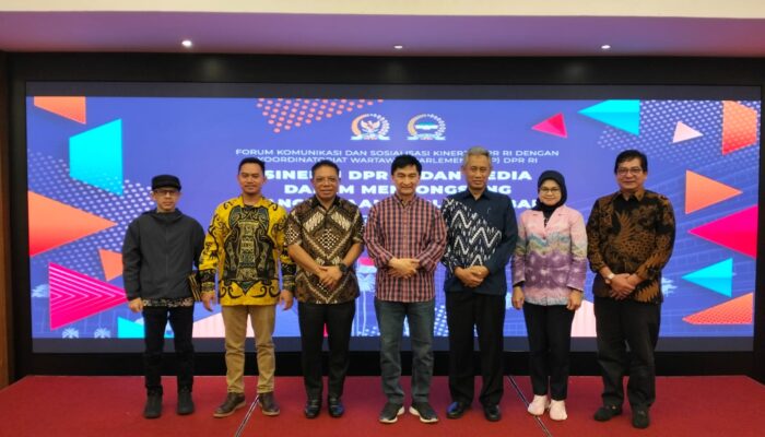 Pimpinan BURT DPR RI: Media Massa Berperan Sentral Dalam Proses Demokrasi