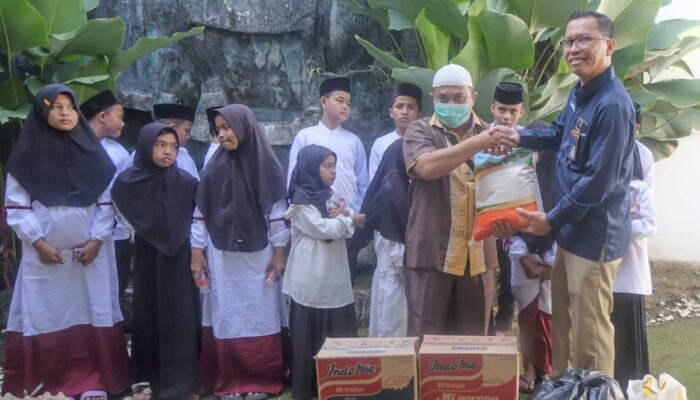 PLN UP3 Medan Utara Gelar Santunan Anak Yatim
