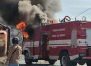 Ricuh Di Lahan Garapan Desa Sampali, Mobil Damkar Dibakar, Belasan Warga Luka-luka