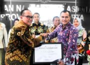 JNE Terima Penghargaan dari BNN DKI Jakarta