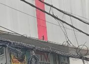Pemko Medan Diminta Peduli Banyak Kabel Bergantungan