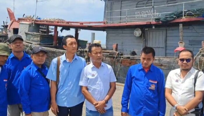 HNSI Kota Medan Temukan Kapal Pukat Trawl Dan Pukat Teri Lingkung Di Gabion Belawan
