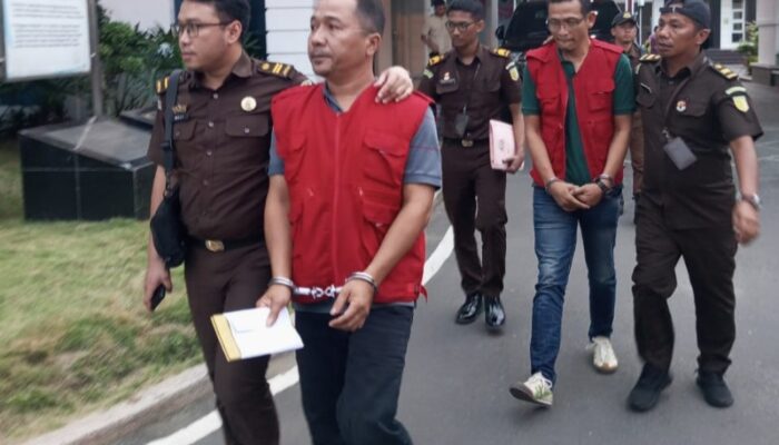Kejati Sumut Tahan 2 Tersangka Dugaan Korupsi Rehabilitasi dan Renovasi Sarana/Prasarana Sekolah di Sumut
