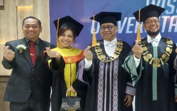 Sean Idol Jadi Wisudawan Inspiratif, Sebut UT Sebagai Kampus Masa Kini