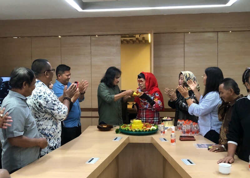 Wartawan Senior 'Bundo' Genap 82 Tahun
