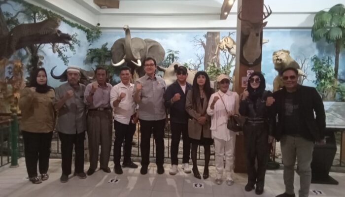 DR. H. Rahmat Shah Siap Dukung Film Samudera