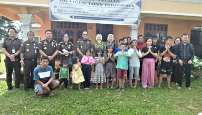 Sambut HBA Ke-64 dan HUT IAD XXIV, Kejati Sumut Gelar Baksos Dan Santuni Purna Adhyaksa