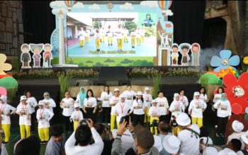 Menteri Bintang Ajak Orang Tua Awasi Anak Berinternet