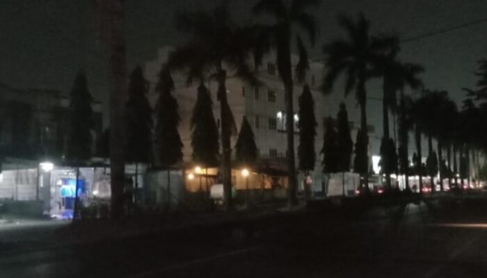 Anggota DPRD Sumut H Ahmad Darwis Desak Pemko Segera Perbaiki LPJU Di Jalan Pinang Baris