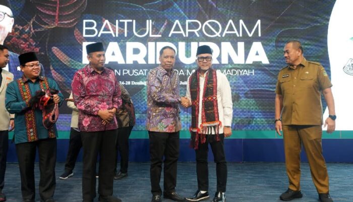 Mendag Di UMSU, Dorong Kader Muhammadiyah Tingkatkan Kualitas Pendidikan