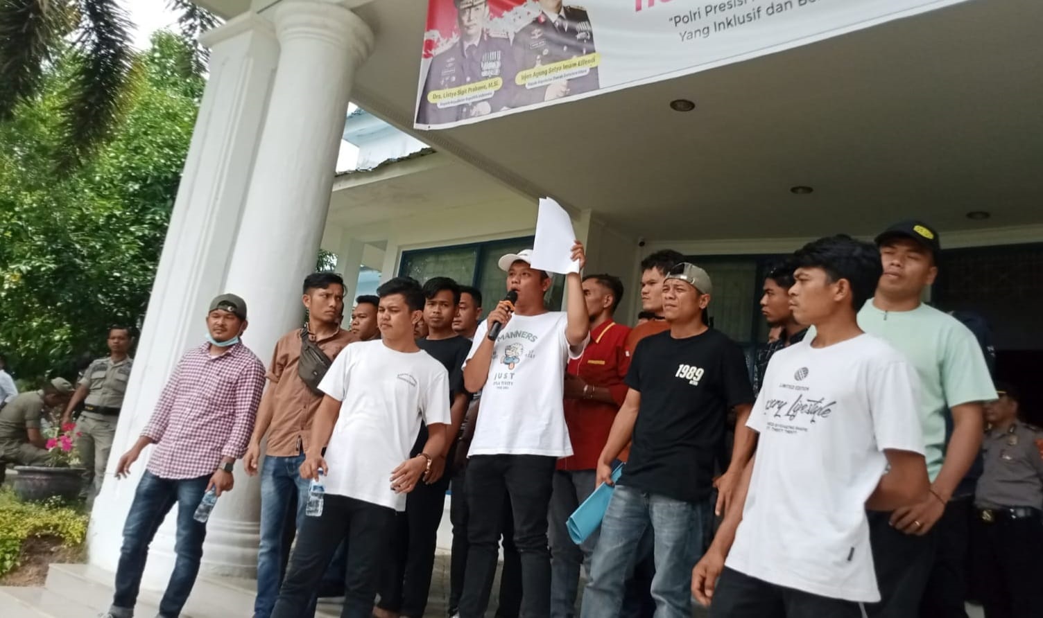 Aliansi PNNB WKP SMGP Demo, Tuntut Transparansi Bonus Produksi Aliansi PNNB WKP SMGP Demo, Tuntut Transparansi Bonus Produksi
