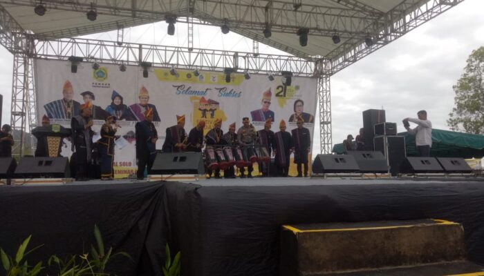 Pesta Oang-oang Semarak HUT Ke-21 Kabupaten Pakpak Bharat