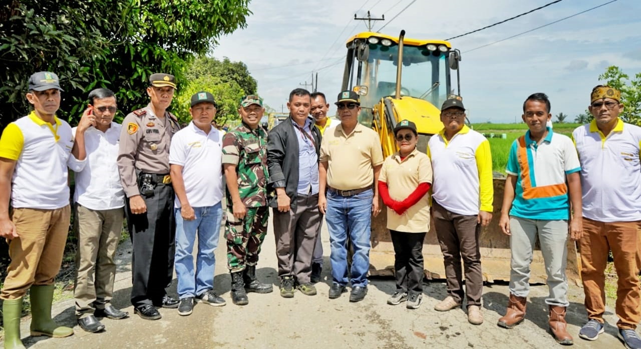 Bupati Simalungun: Marharoan Bolon Kegiatan Rutin Dan Berkelanjutan Bupati Simalungun: Marharoan Bolon Kegiatan Rutin Dan Berkelanjutan