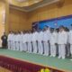 Pj Wali Kota Langsa, Syaridin, saat melantik 38 Pj geuchik dalam wilayah Pemko Langsa, di Aula Cakra Donya Langsa, Kamis (11/7). Waspada/Rapian