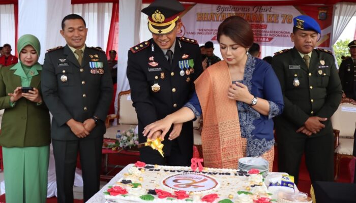 Polres Taput Gelar Upacara Peringatan HUT Ke-78 Bhayangkara