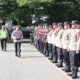 Kapolres Agara, AKBP R Doni Sumarsono saat memeriksa pasukan Operasi Patuh Seulawah 2024. Waspada/Seh Muhammad Amin