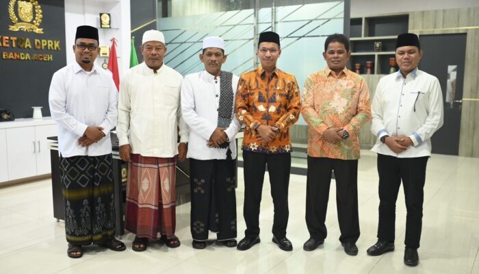 Pimpinan Dewan Terima Silaturahmi MPU Kota Banda Aceh