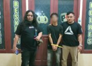 Tersangka MAA saat diamankan di Mapolres Langsa, Jumat (19/7). Waspada/dede
