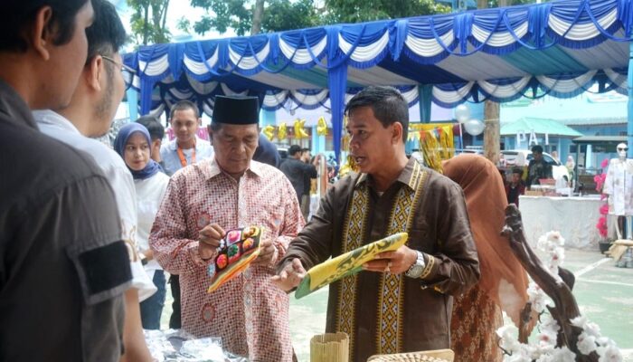PKM UM Tapsel Munculkan Kreasi Pengolahan Limbah