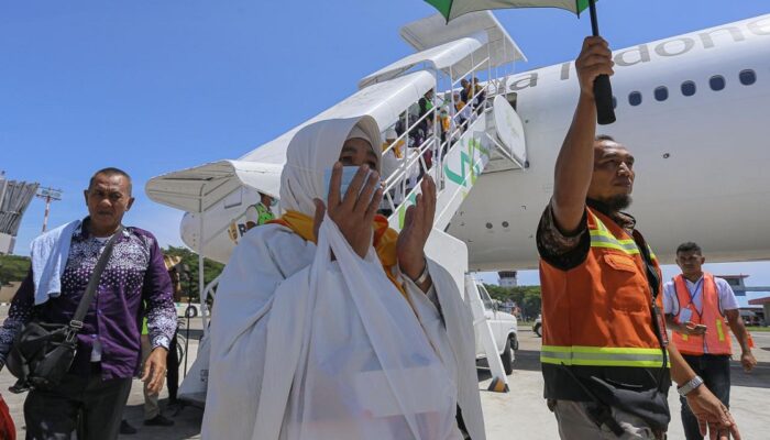 3.525 Jamaah Haji Aceh Tiba Di Tanah Air