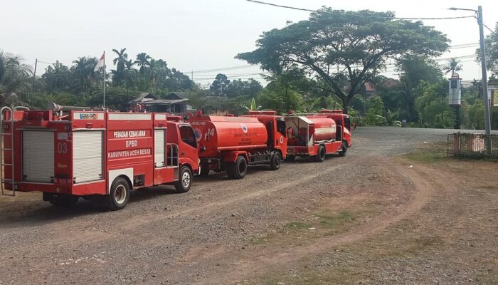BPBD Aceh Besar Terus Suplai Air Bersih Ke Lhoknga