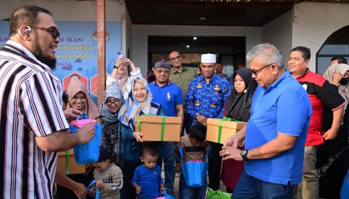 Gerakan Gemar Makan Ikan Bersama ARSADA-PKK Aceh Di Lhoknga