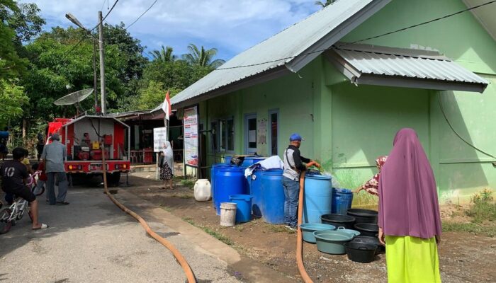 Penyaluran Air Bersih Di Lhoknga Capai 1,8 Juta Liter