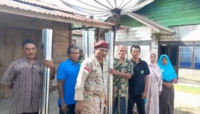 Ketua Gerindra Sumut Bantu Warga Korban Kebakaran