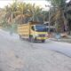 Titik Kerusakan Jalan Jenderal Abdul Haris Nasution atau Jalan By Pass P. Sidimpuan yang diharapkan segera diperbaiki.(Waspada/Syarif Ali Usman)