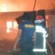 Tiga rumah hangus terbakar di Jl. DI. Panjaitan, Kel. Nagahuta, Kec. Siantar Marimbun, Kota Pematangsiantar, Rabu (31/7) pukul 01:15.(Waspada-Ist).