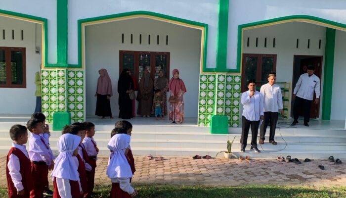 Apel Perdana SD IT Ibnu Hasan Yayasan Abu Halif, Ajak Dewan Guru Terapkan Empat Amanah