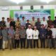 Ketua MUI Padangsidimpuan Ustadz Drs. KH. Zulpan Efendi Hasibuan, MA (8 kanan), Drs. H. Zainal Arifin Tampubolon dan Drs. Solahuddin Nasution MA, foto bersama dengan peserta Pelatihan Khatib dan Imam di Aula Kantor MUI Padangsidimpuan, Sabtu (20/7). Waspada/Mohot Lubis.