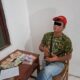 Pelaku HRJP dan barang bukti saat diamankan di Mapolsek Serbalawan.(Waspada/ist).