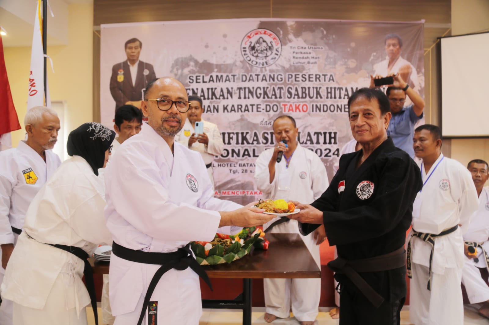 Bacagub Barry Simorangkir Komit Bawa Karate Takoke Tingkat Internasional