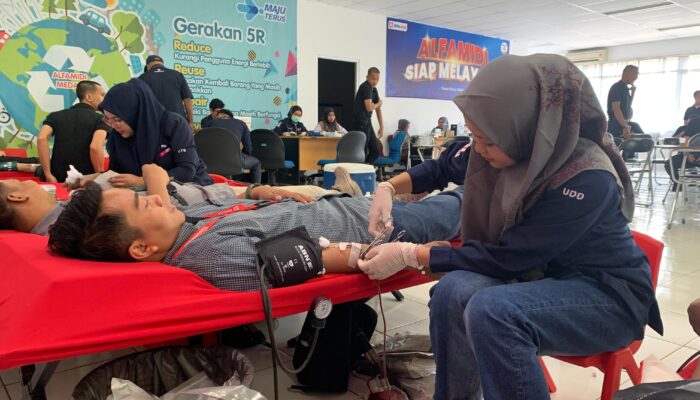 Alfamidi Gelar Donor Darah dan Layanan Kesehatan Gratis Di Medan