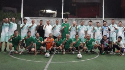 Plt Wali Kota Tebingtinggi Dukung Futsal PWI Sumut Raih Medali Plt Wali Kota Tebingtinggi Dukung Futsal PWI Sumut Raih Medali