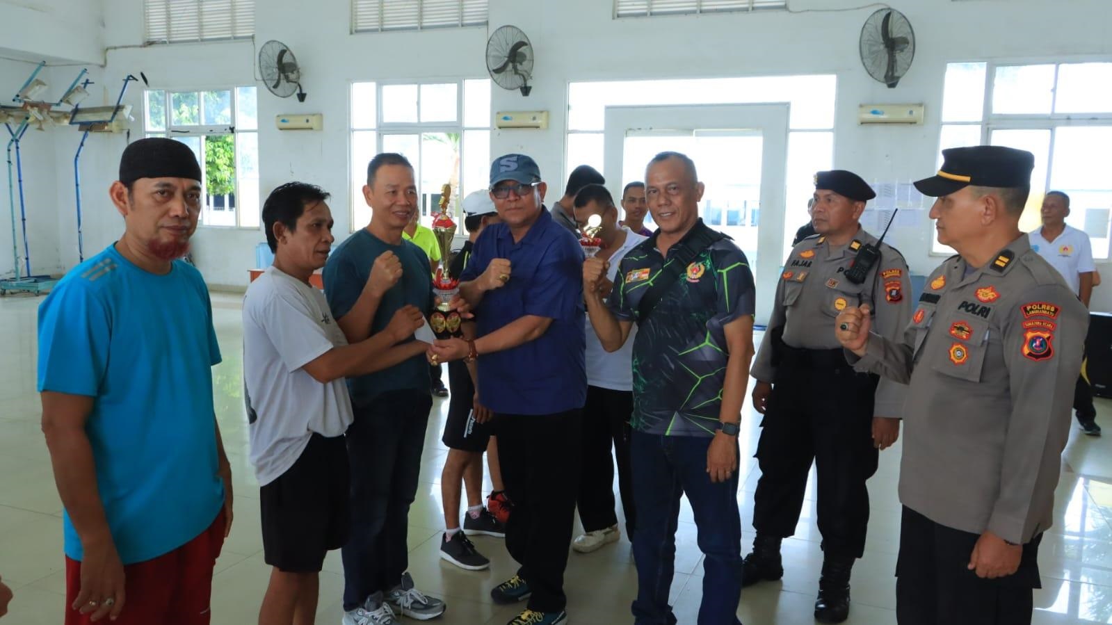 Turnamen Tenis Meja Piala Kapolres Sukses