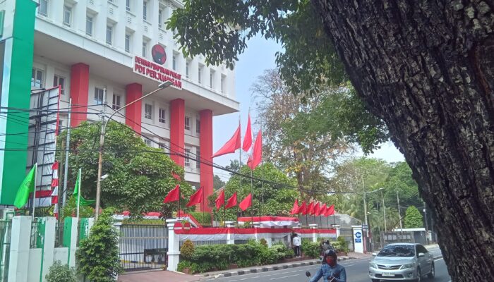 Menunggu Kejutan PDIP Siang Ini Untuk Cagub Jakarta