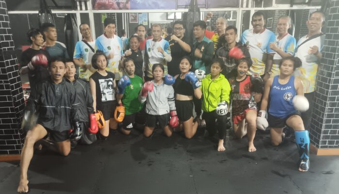 Optimis Kick Boxing Sumut Dulang Emas