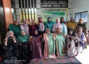 Puluhan Kader PKK Dibekali Pelatihan Memayet Baju