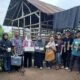 Dosen Fakultas Pertanian dan Fakultas Teknik USU PKM dengan berinovasi pembuatan es krim prebiotik-probiotik lewat susu kambing. (Waspada/ist).