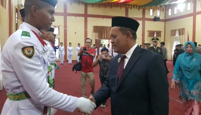 Pj Wali Kota Kukuhkan Paskibaraka Subulussalam