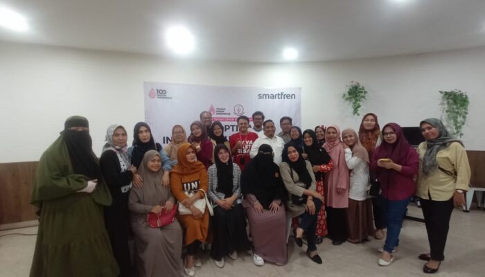 Smartfren Community Berikan Pelatihan Media Sosial Khusus UMKM