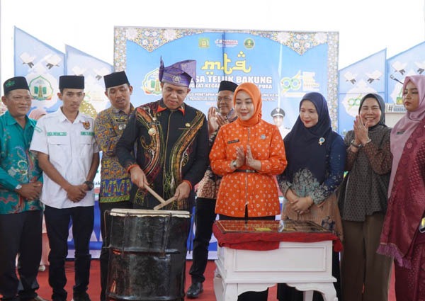 Pj. Bupati Langkat Buka MTQ Tanjung Pura Dan Hari Jadi Desa Teluk Bakung