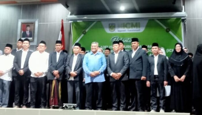 Taqwaddin Lantik Iskandar Nurdin Ketua ICMI Kota Banda Aceh