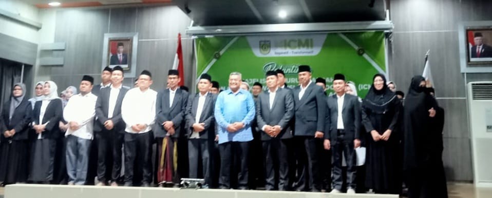 Taqwaddin Lantik Iskandar Nurdin Ketua ICMI Kota Banda Aceh
