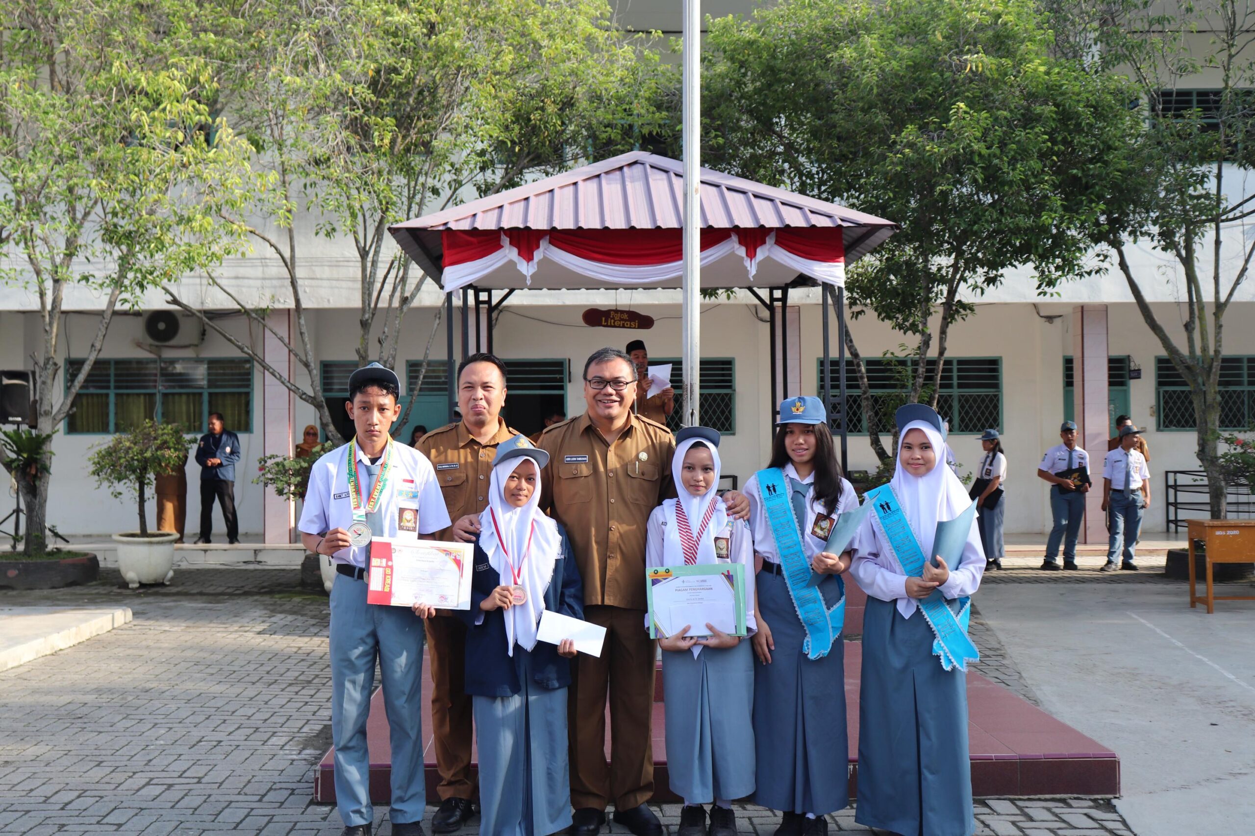 Ketum KONI Deliserdang Minta Siswa SMAN1 Lubuk Pakam Raih Prestasi Olahraga