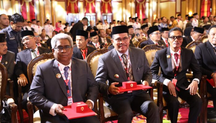 Pj Bupati Aceh Utara Terima Duplikat Bendera dari BPIP
