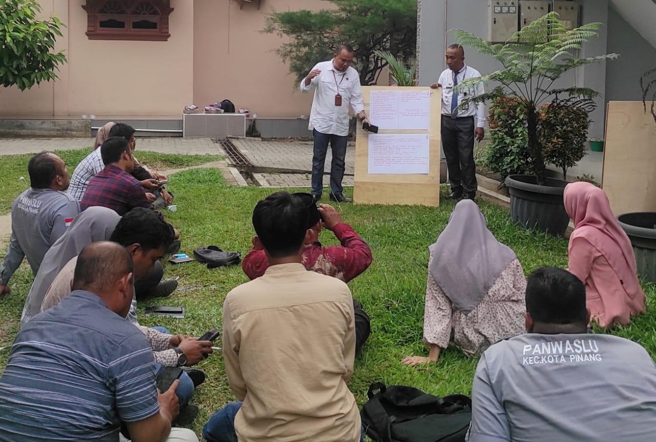 Bawaslu Labusel Ajak Panwascam Inventarisir Potensi Pelanggaran