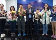 Bupati Toba Jamu Siswa Peraih Medali Perak OSN Tingkat Nasional